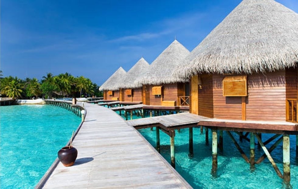 Мальдивы — кристально чистое море